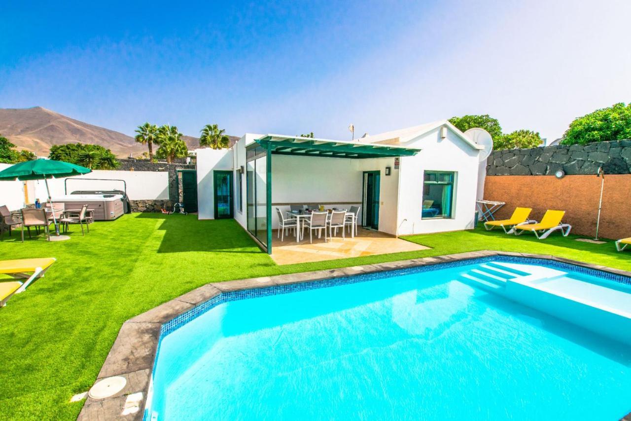 Villa Los Arcos - Lh160 By Villas Now Ltd Playa Blanca  Kültér fotó